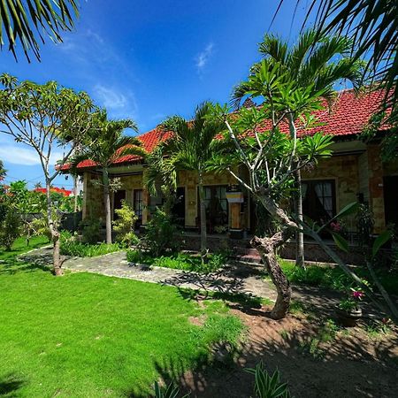 Tiki Bar And More Nusa Lembongan  Exterior photo