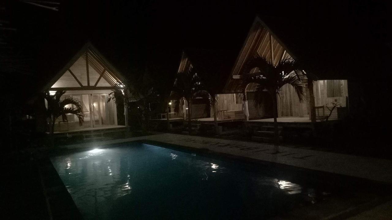 Tiki Bar And More Nusa Lembongan  Exterior photo