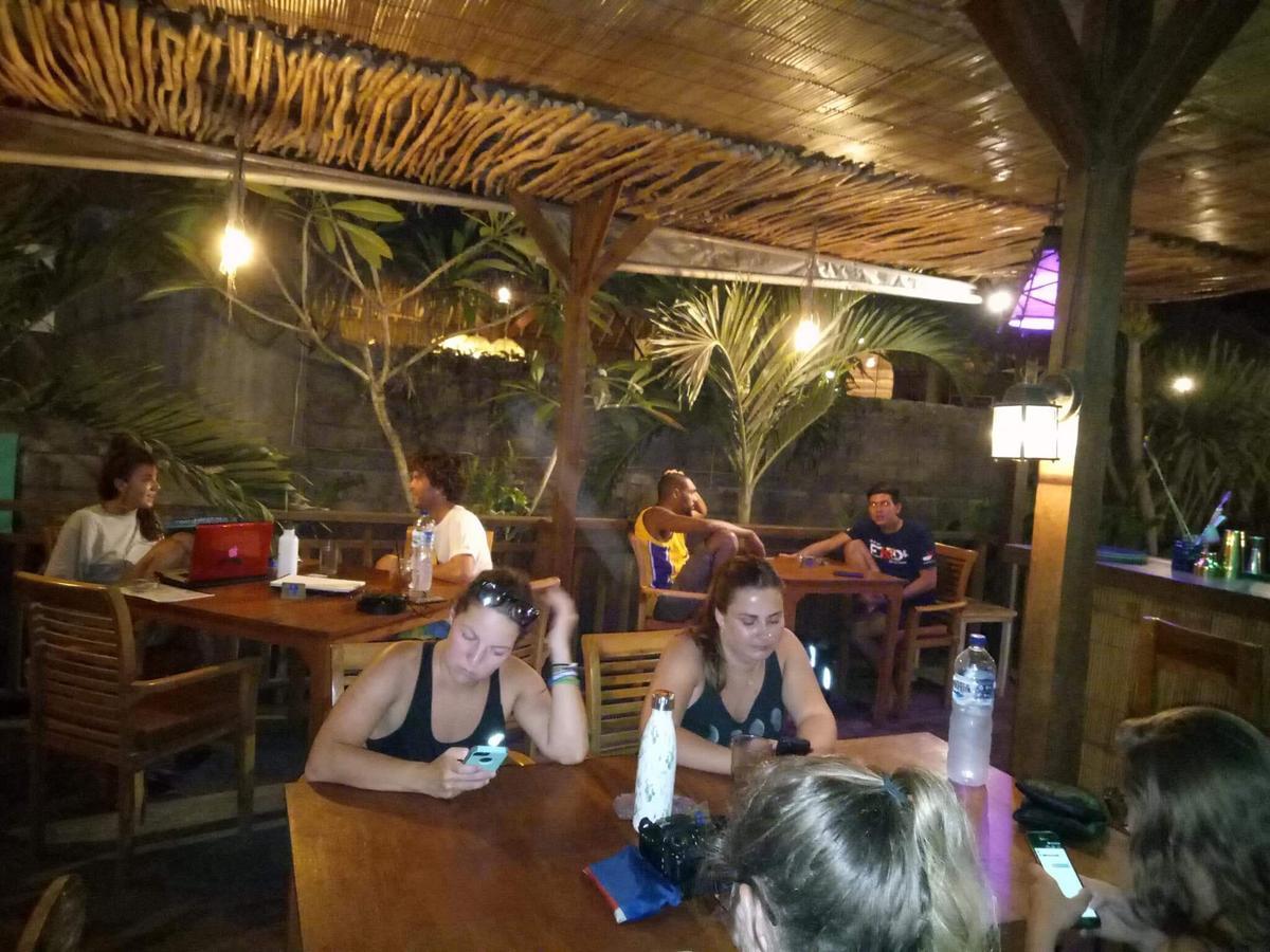 Tiki Bar And More Nusa Lembongan  Exterior photo