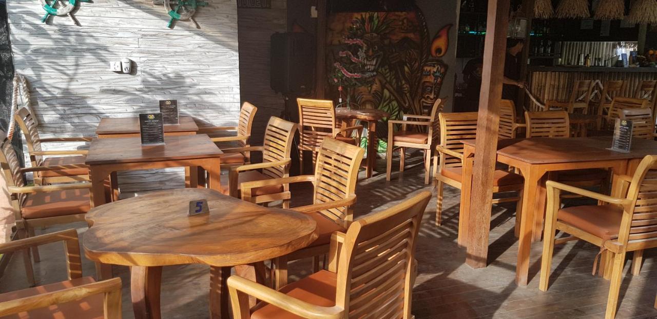 Tiki Bar And More Nusa Lembongan  Exterior photo